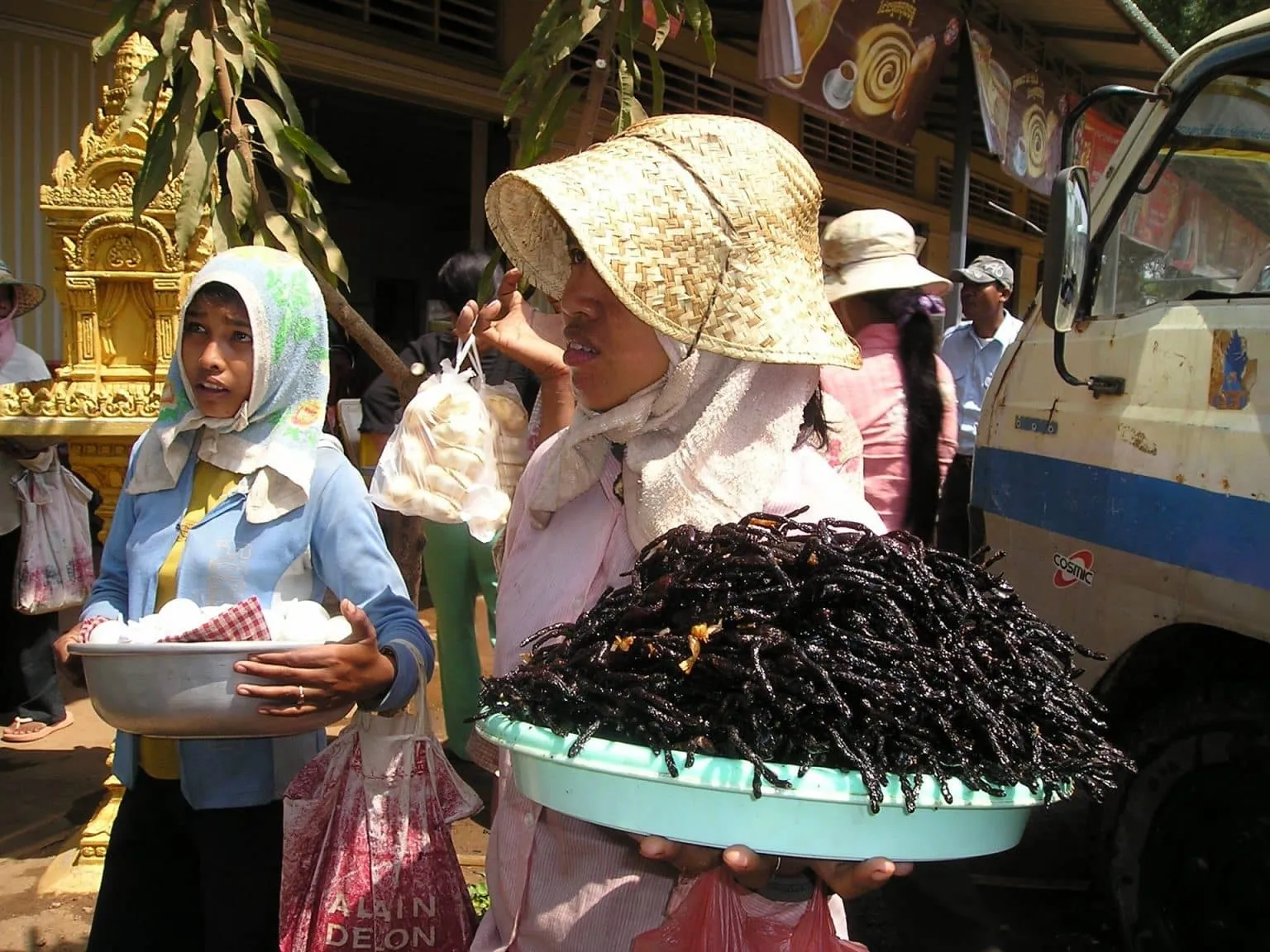/img/21210-cambodia-food-experience-8.webp