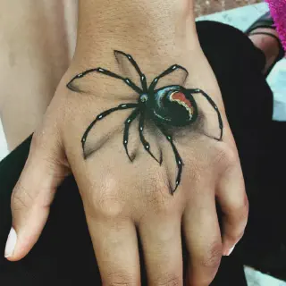 /img/21306-tarantula-tattoo-healing.webp