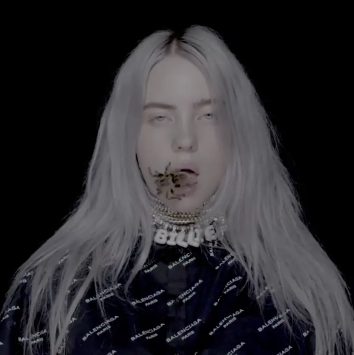 21324 billie eilish tarantula fan